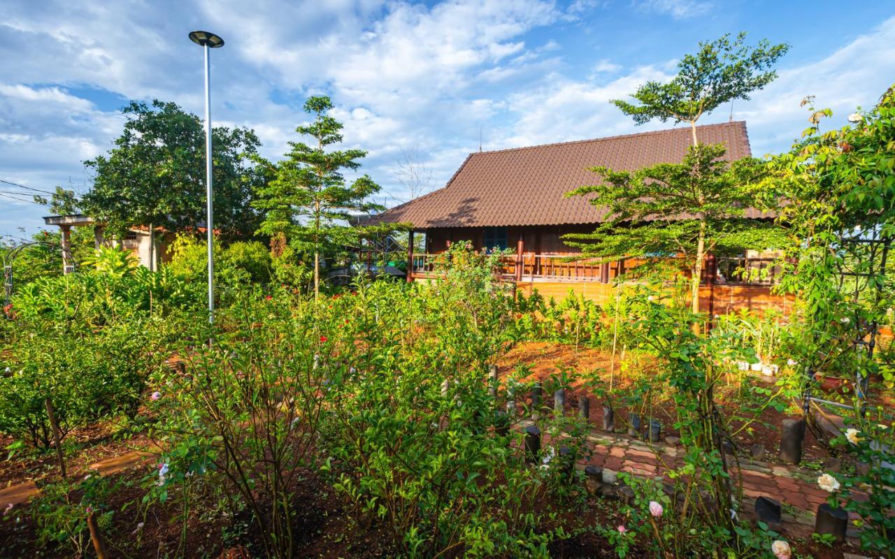 Phuong Nam Gia Trang Farmstay Gia Nghia Экстерьер фото